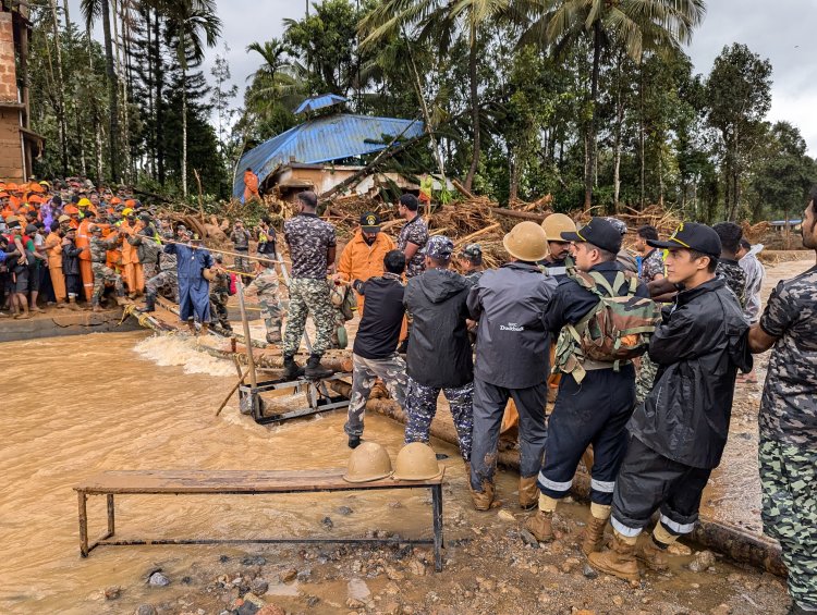 Indian Navy Mobilizes for Landslide Rescue and Relief Operations