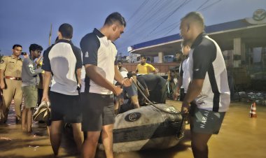 Indian Navy Intensifies Flood Relief Operations in Andhra Pradesh