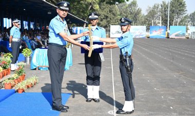 Air Marshal Vijay Kumar Garg Commends Future Aerospace Leaders at AFTC POP