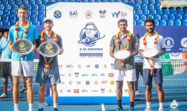 Clarke vs Crawford in All-English Final at SM Krishna Memorial Open