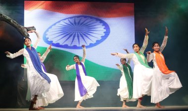 Kerala’s Nireeksha Women’s Theatre Shines in Nationwide ‘Vande Mataram’ 150th Anniversary Celebration